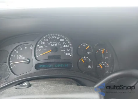 2005 Chevrolet Suburban 1500 Lt из США, поврежденный, VIN 3GNFK16Z95G288160